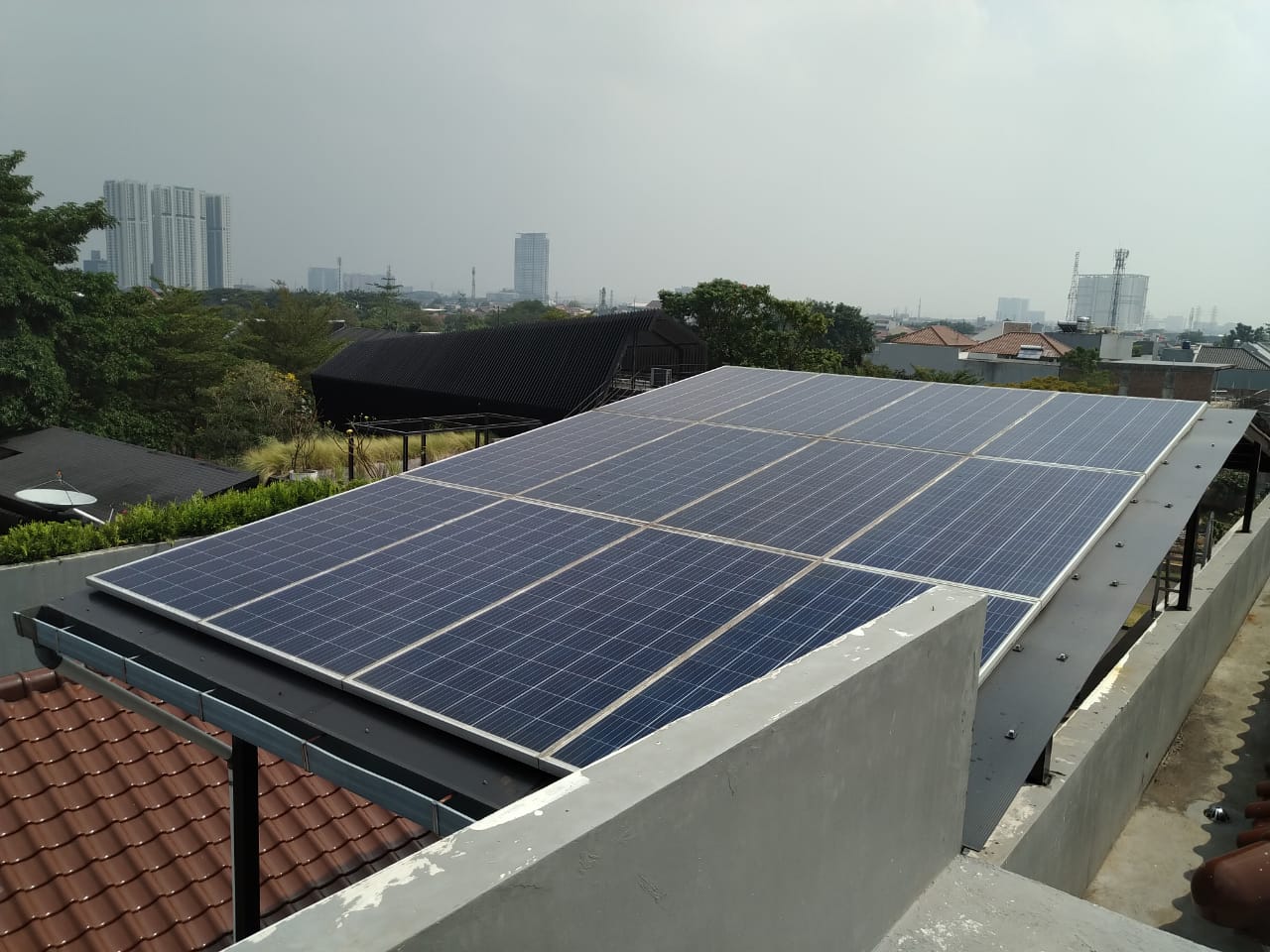 Pemasangan Panel Surya (Soalr Panel) Di Kembangan, Jakarta Barat