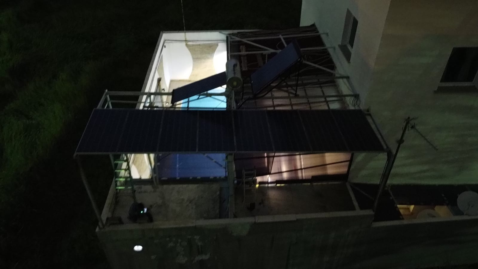 Pemasangan panel surya di cikarang, Bekasi